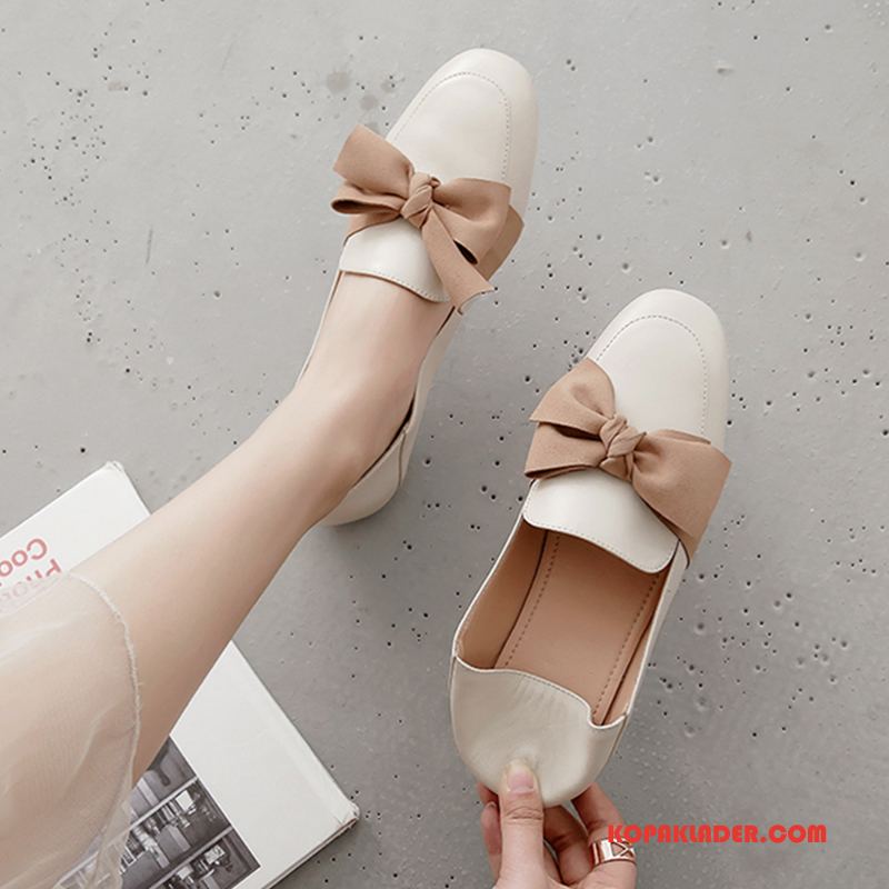 Dam Mockasiner Butik Student Låga Skor Läderskor Kvinna Slip On Beige Vit