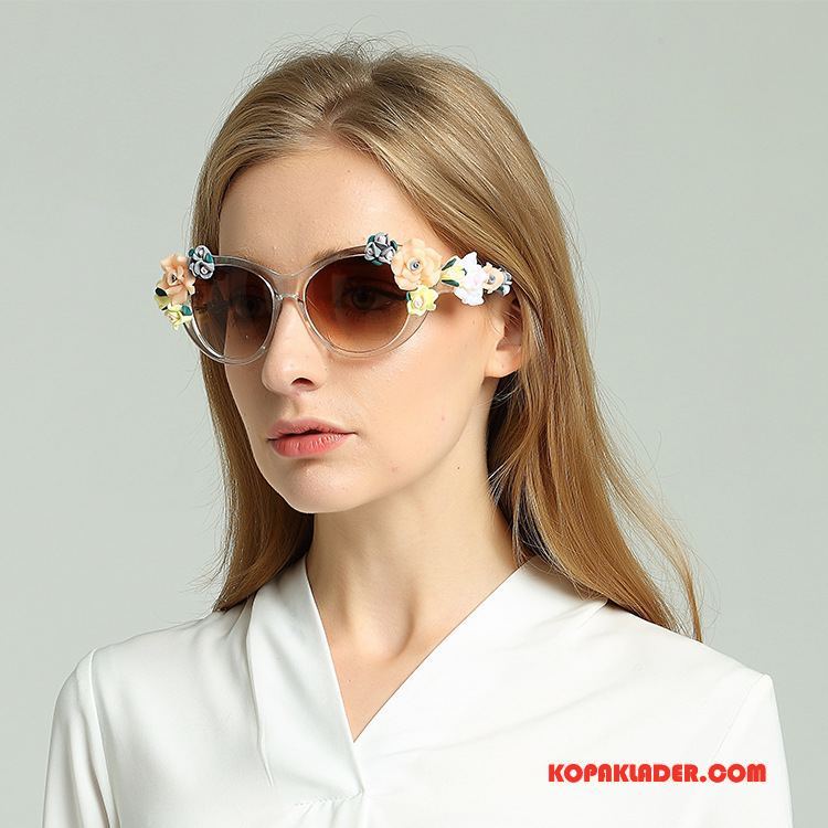 Dam Solglasögon Till Salu Ny Trend Kvinna Stranden Mode
